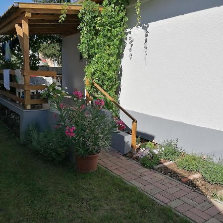 Menta Apartman Mezőkövesd Exterior foto